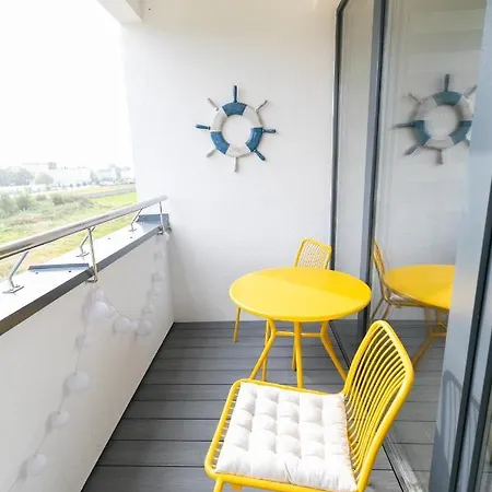 Chill And Sun Apartment
